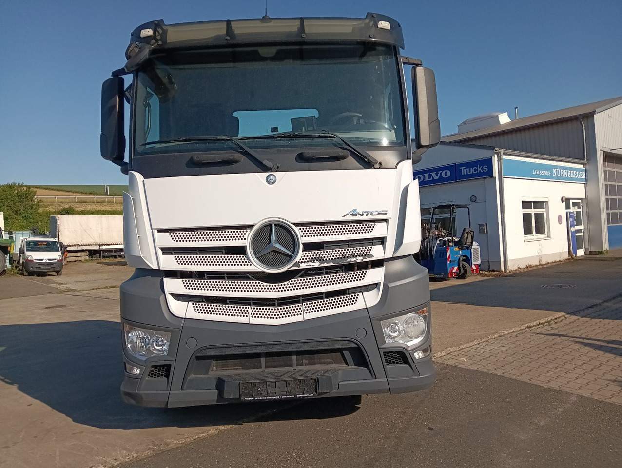 Mercedes-Benz ANTOS 2545 6x2 Lenkachse Luft/Luft PTO AHK - Camión chasis: foto 3 Mercedes-Benz ANTOS 2545 6x2 Lenkachse Luft/Luft PTO AHK - Camión chasis: foto 3