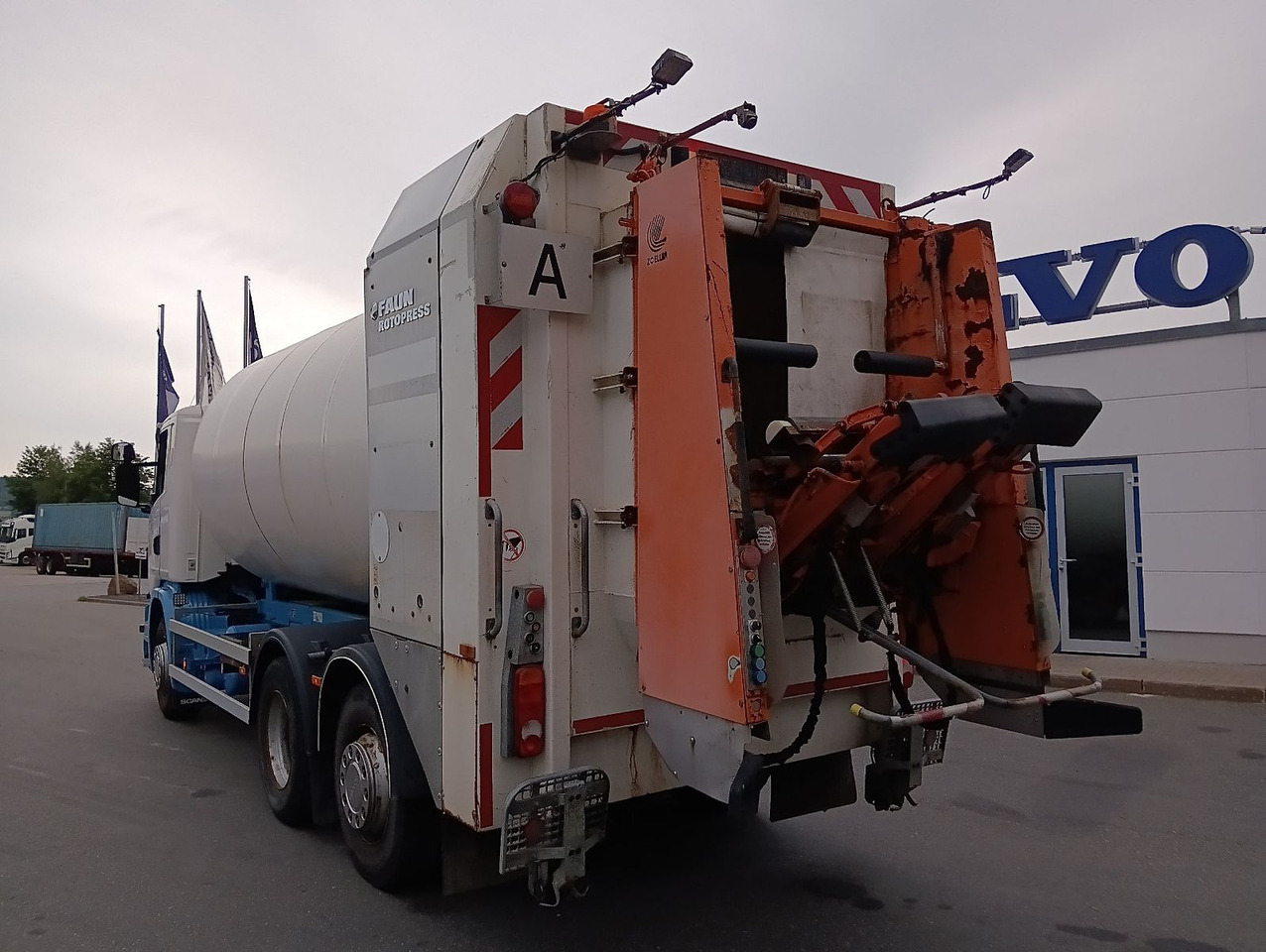 Camión de basura Scania G360 6x2 RETARDER FAUN ROTOPRESS 521L Zöller 230: foto 11