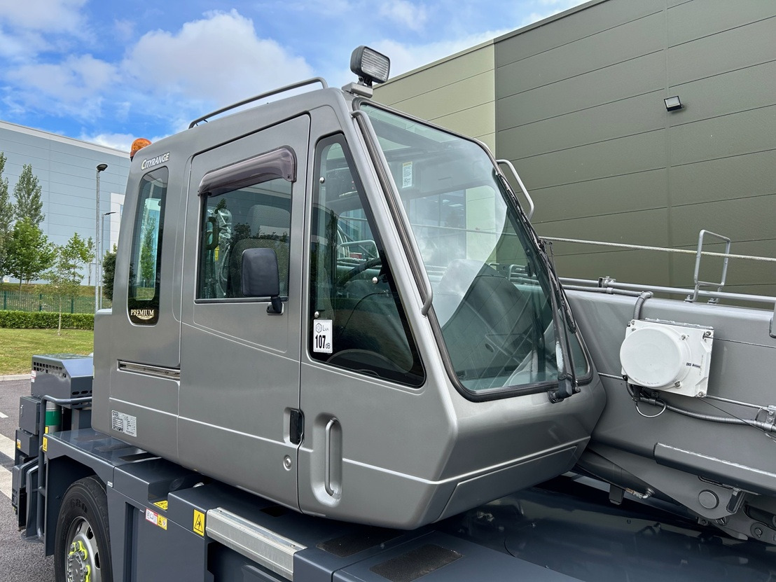 Autogrúa KATO 13 Ton City Crane - Excellent Condition: foto 11 Autogrúa KATO 13 Ton City Crane - Excellent Condition: foto 11