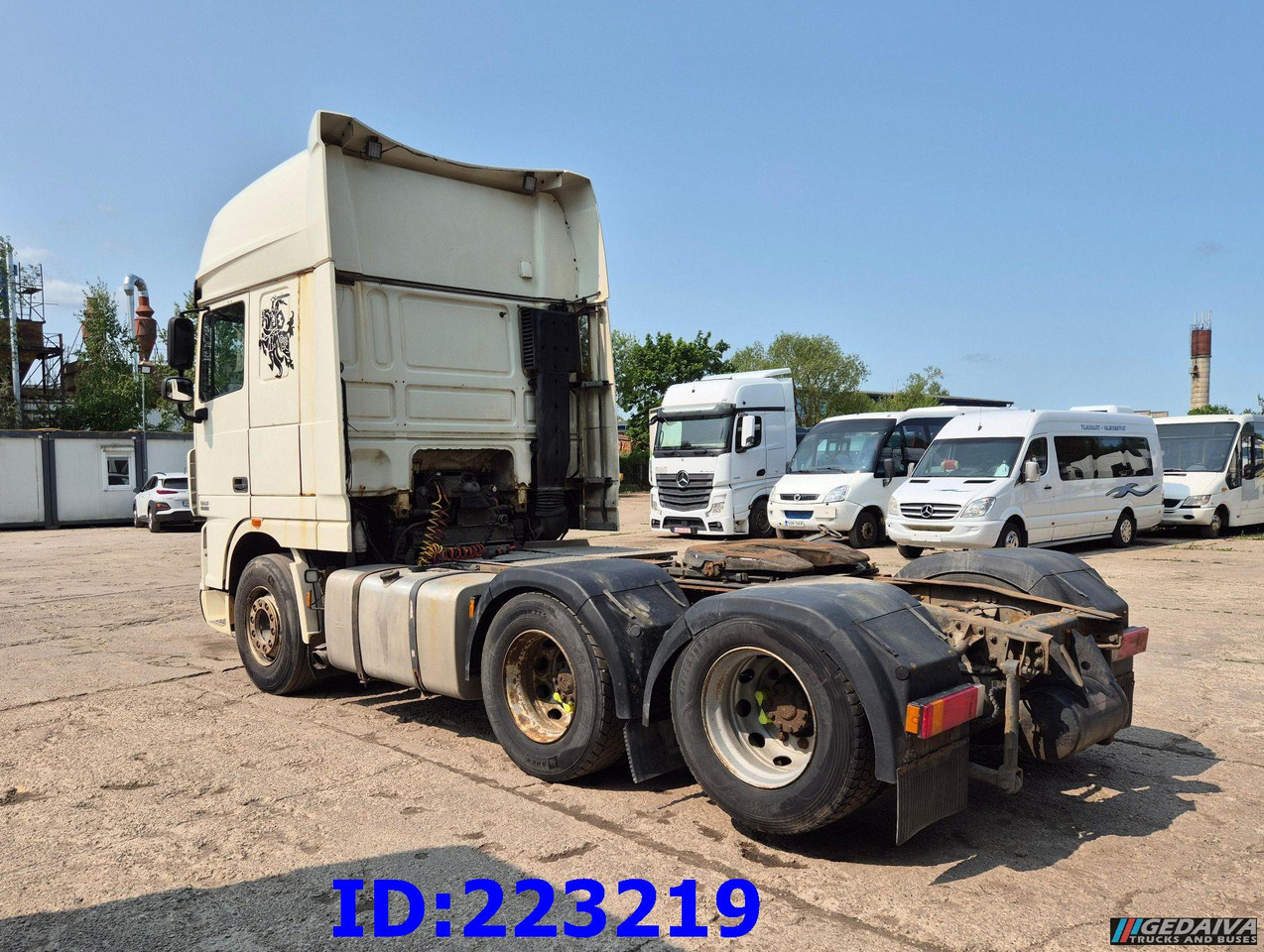 DAF XF 105.460 6X2 (10 tyre) Retarder Euro5 - Cabeza tractora: foto 5 DAF XF 105.460 6X2 (10 tyre) Retarder Euro5 - Cabeza tractora: foto 5