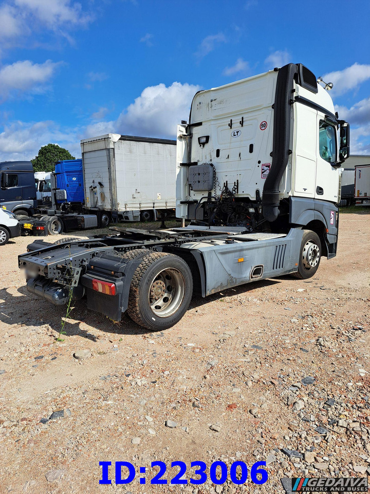MERCEDES-BENZ Actros 1845 MEGA Euro6 - Cabeza tractora: foto 5 MERCEDES-BENZ Actros 1845 MEGA Euro6 - Cabeza tractora: foto 5