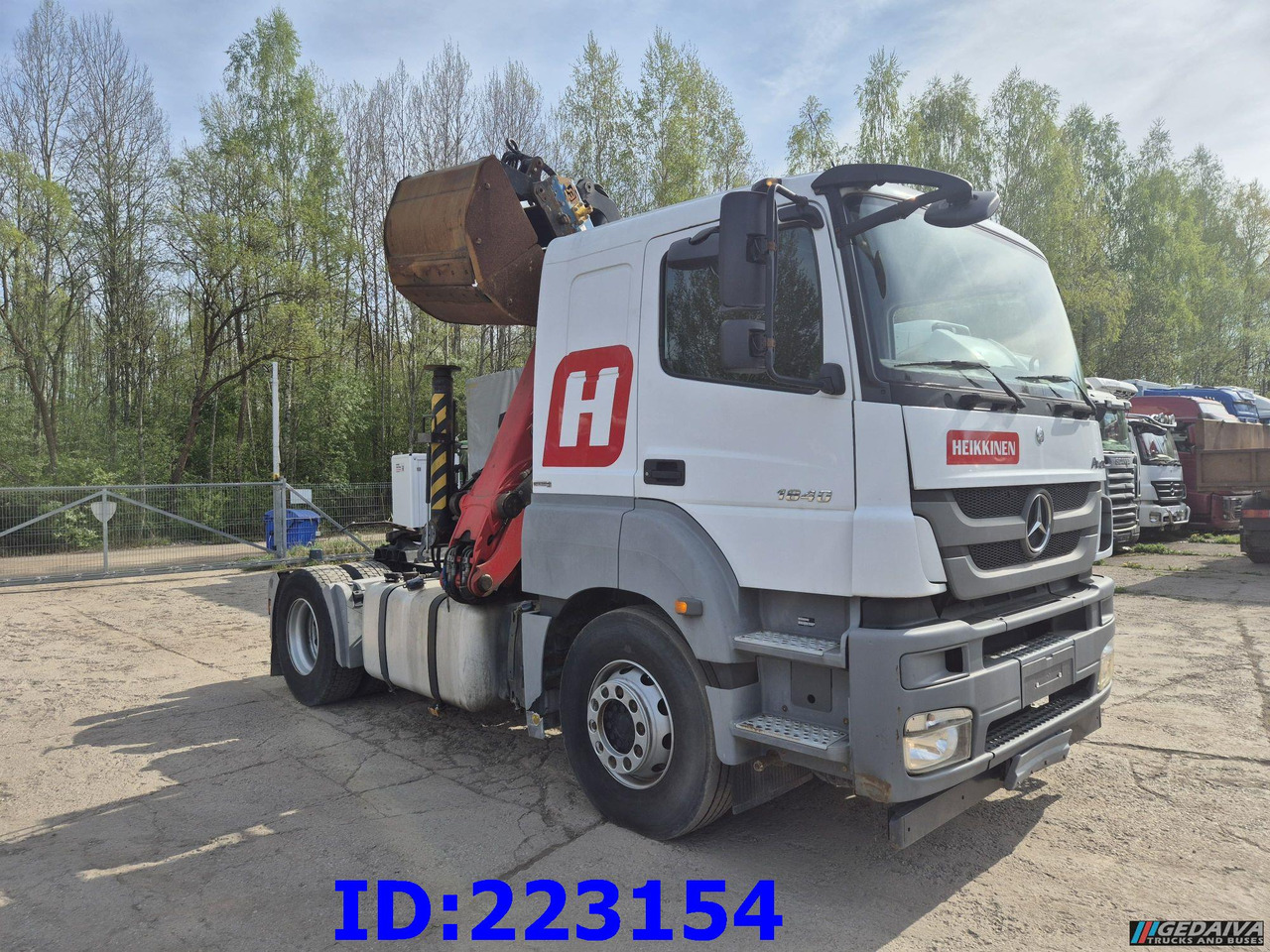 MERCEDES-BENZ Axor 1840 + Crane Epsilon Palfinger PZR601GA - Cabeza tractora: foto 4 MERCEDES-BENZ Axor 1840 + Crane Epsilon Palfinger PZR601GA - Cabeza tractora: foto 4