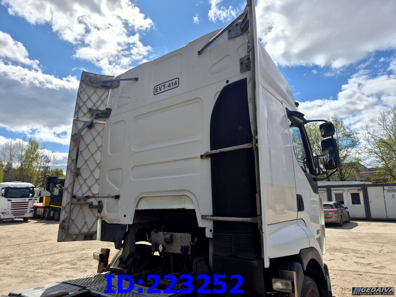 RENAULT 420 6x2 Manual - Cabeza tractora: foto 5 RENAULT 420 6x2 Manual - Cabeza tractora: foto 5