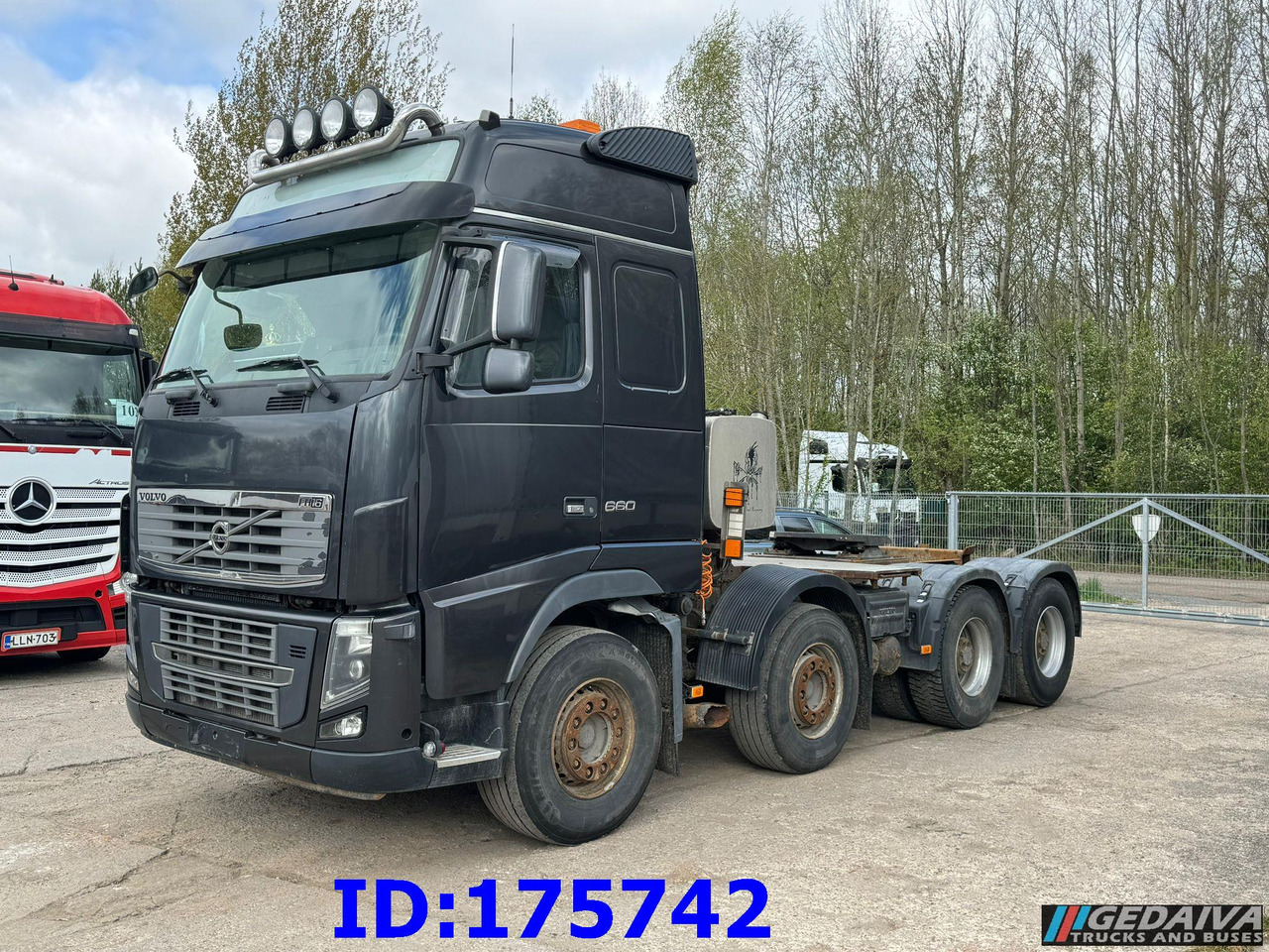 VOLVO FH16 660HP 8x4 - Cabeza tractora: foto 1 VOLVO FH16 660HP 8x4 - Cabeza tractora: foto 1