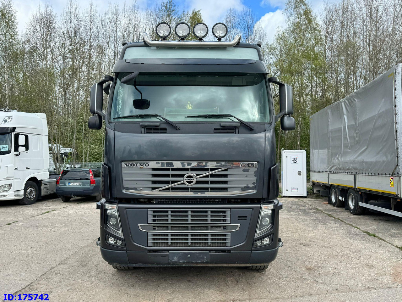 VOLVO FH16 660HP 8x4 - Cabeza tractora: foto 2 VOLVO FH16 660HP 8x4 - Cabeza tractora: foto 2