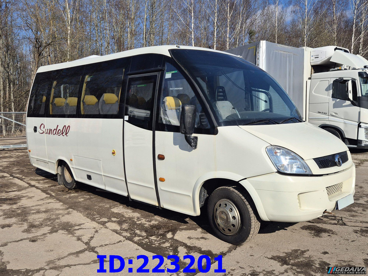 IVECO Wing 25-seater (Engine problem) - Autocar: foto 3 IVECO Wing 25-seater (Engine problem) - Autocar: foto 3