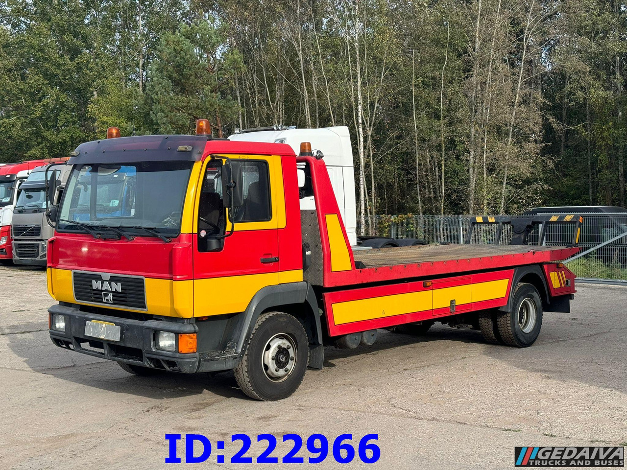 MAN 12.224 - Grua de remolque autos: foto 1 MAN 12.224 - Grua de remolque autos: foto 1