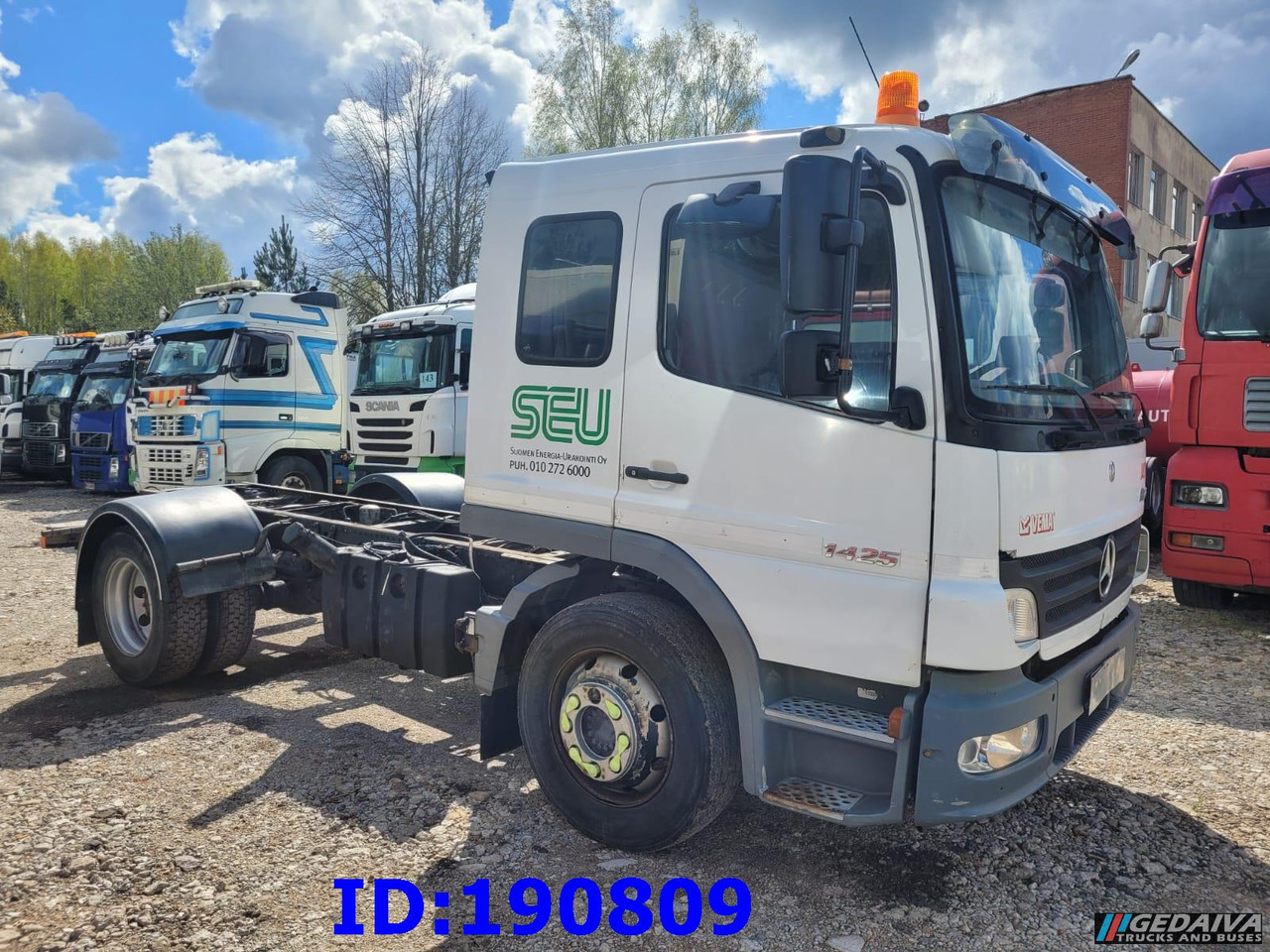MERCEDES-BENZ Atego 1425 - Camión chasis: foto 4 MERCEDES-BENZ Atego 1425 - Camión chasis: foto 4