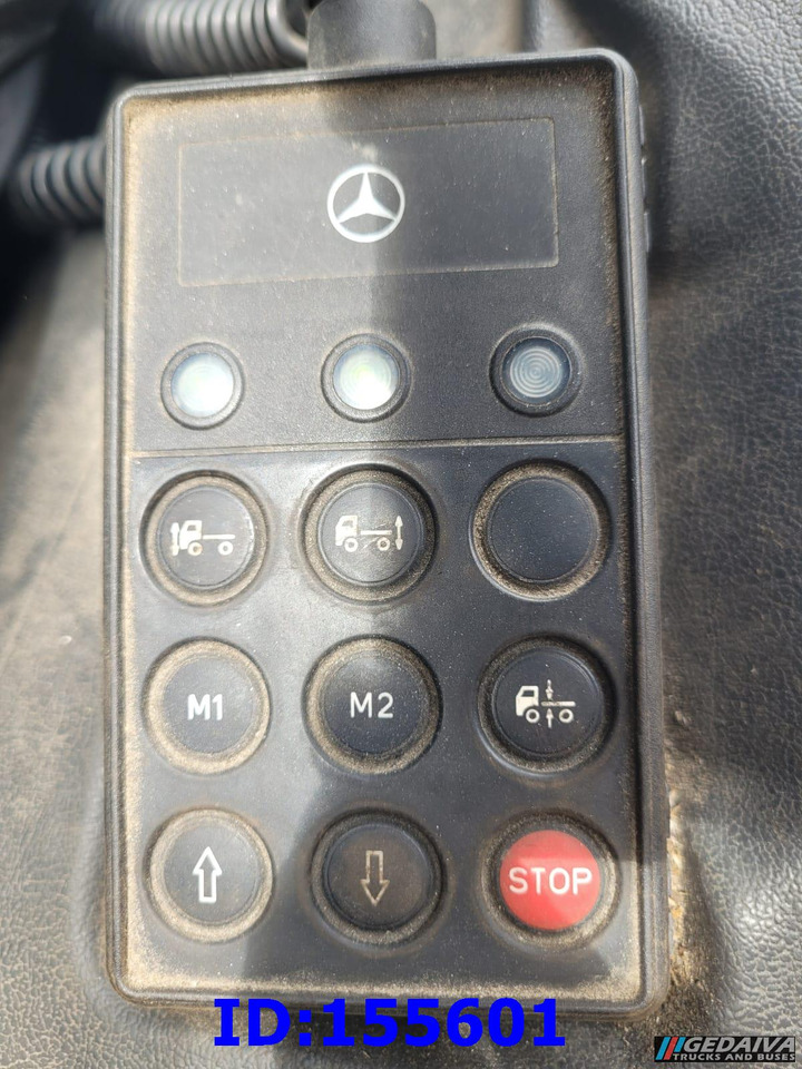 Camión isotérmico MERCEDES-BENZ Axor 1828 Manual: foto 14