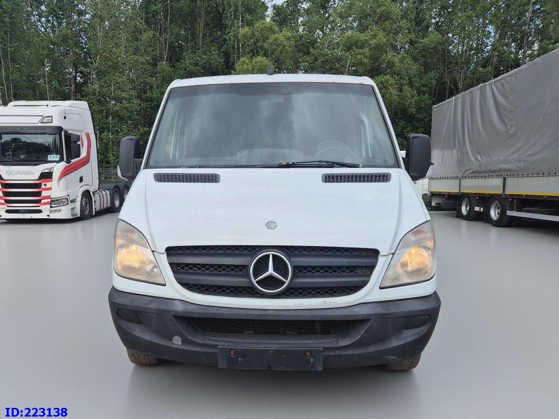 MERCEDES-BENZ Sprinter 213 - Euro5 - Autocar: foto 2 MERCEDES-BENZ Sprinter 213 - Euro5 - Autocar: foto 2