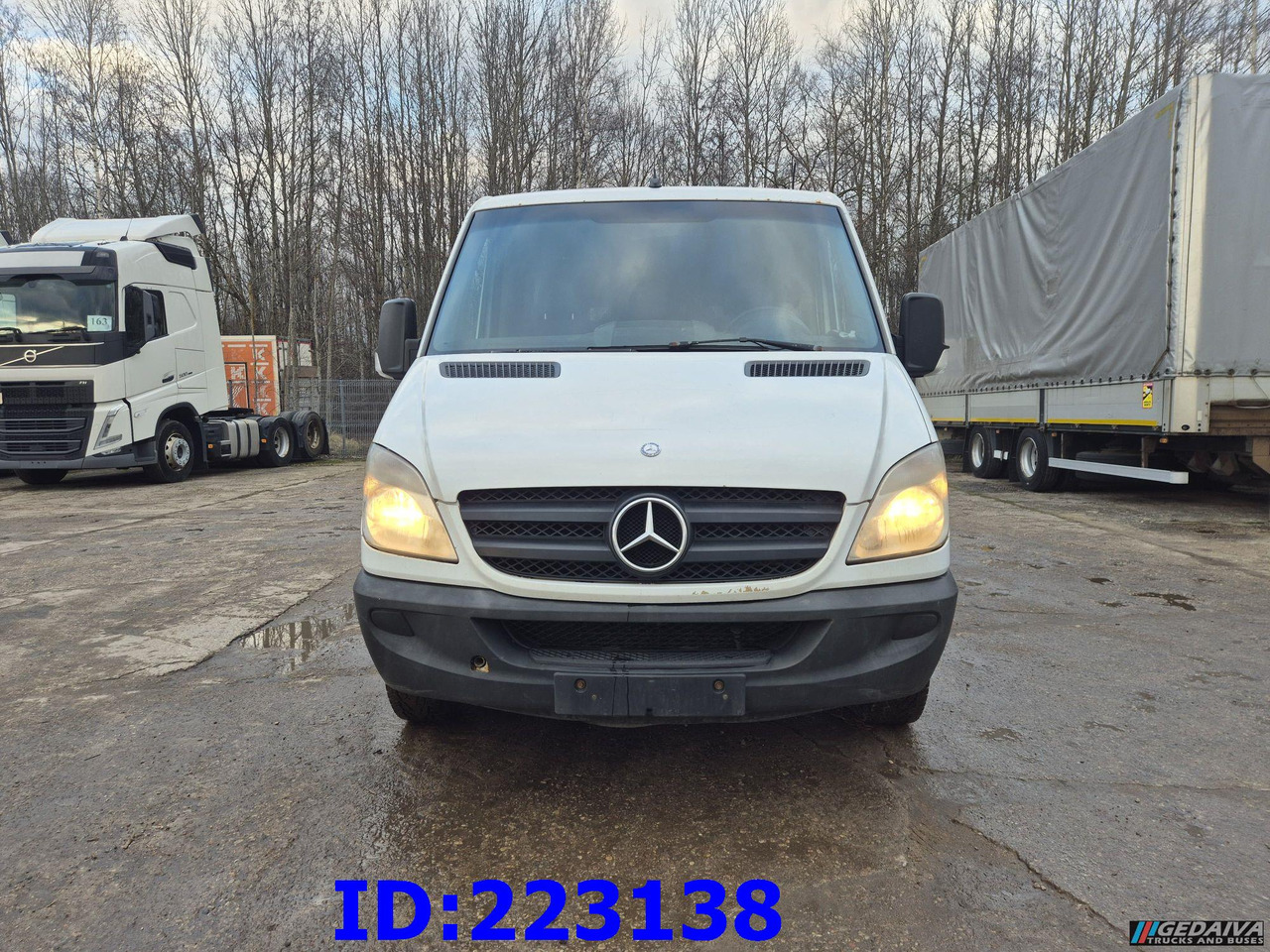 MERCEDES-BENZ Sprinter 213 - Euro5 - Autocar: foto 2 MERCEDES-BENZ Sprinter 213 - Euro5 - Autocar: foto 2