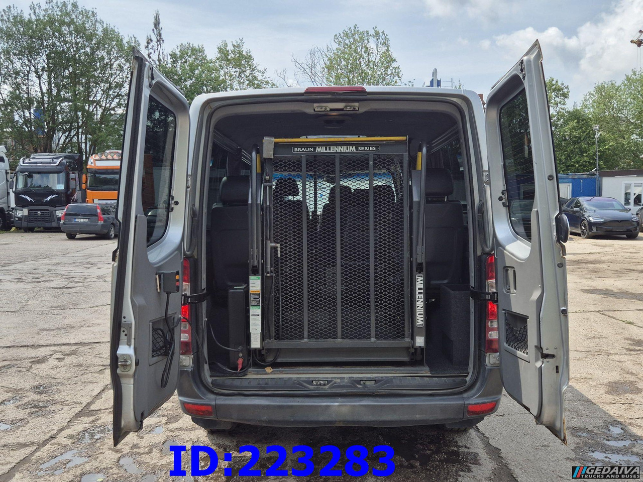 MERCEDES-BENZ Sprinter 313 - Kasten VIP -Euro5 - Autocar: foto 5 MERCEDES-BENZ Sprinter 313 - Kasten VIP -Euro5 - Autocar: foto 5