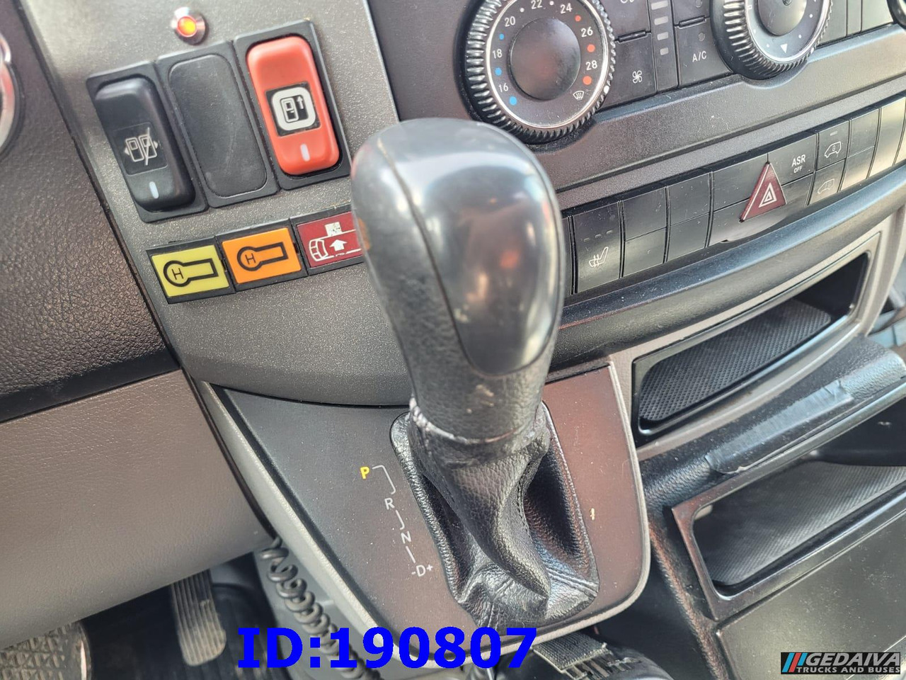 Autobús urbano MERCEDES-BENZ Sprinter 516 City35 Euro5 22 Place: foto 16