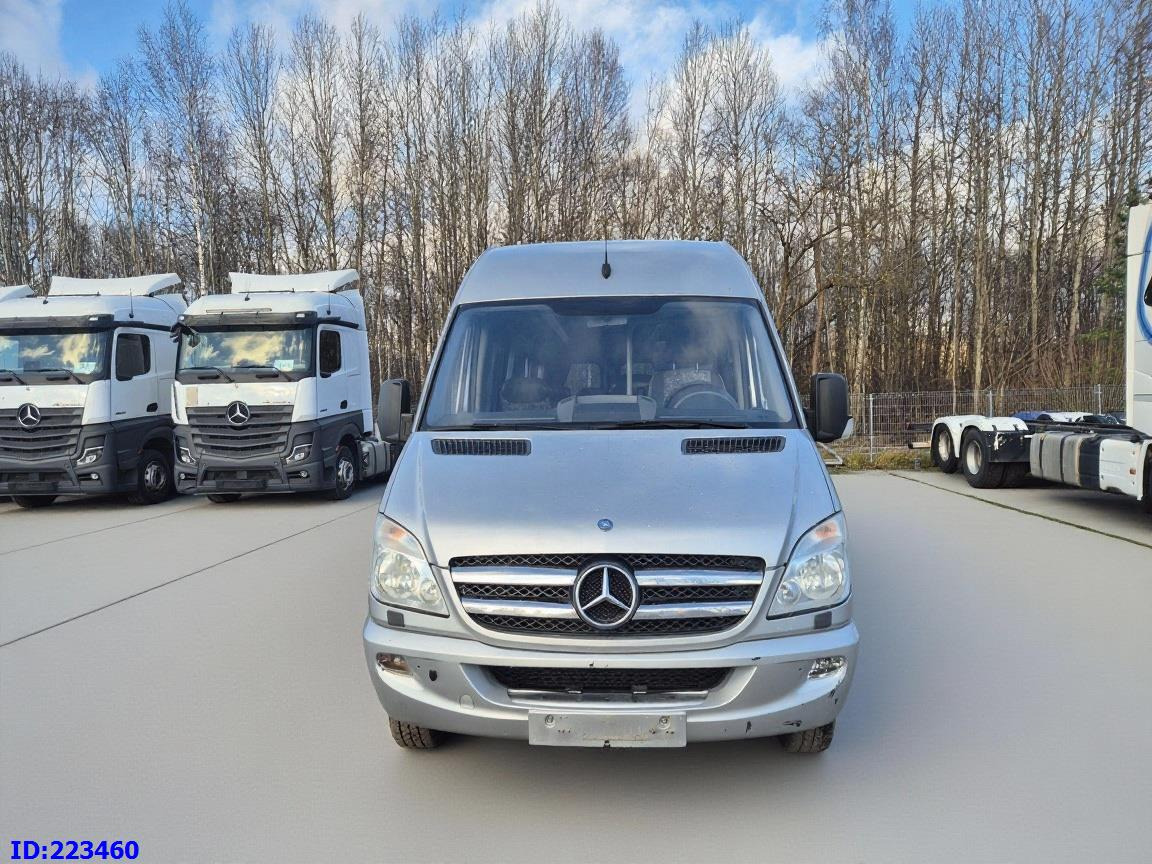 MERCEDES-BENZ Sprinter 516 - VIP - 17 places (Engine defect) - Autocar: foto 2 MERCEDES-BENZ Sprinter 516 - VIP - 17 places (Engine defect) - Autocar: foto 2