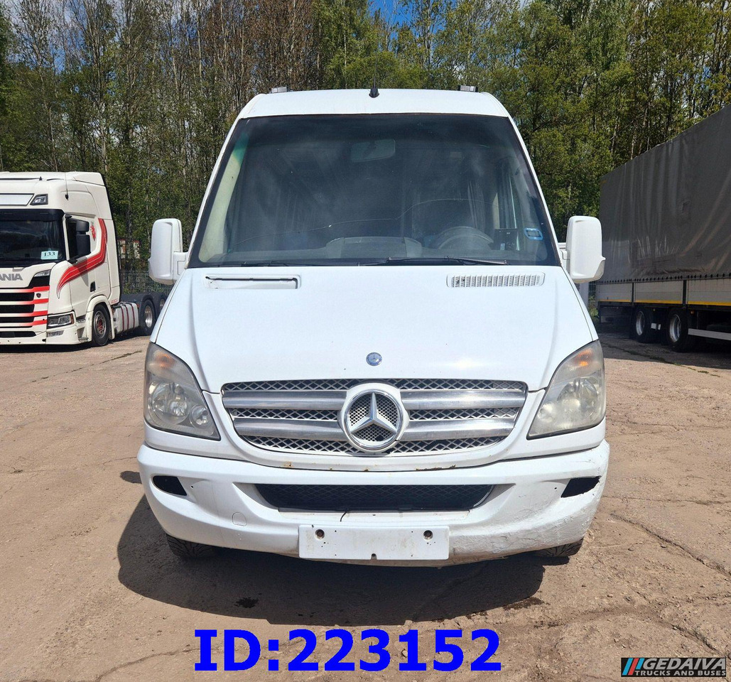 MERCEDES-BENZ Sprinter 518-VIP- 17 places - Autocar: foto 2 MERCEDES-BENZ Sprinter 518-VIP- 17 places - Autocar: foto 2