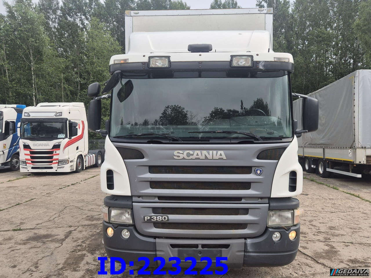SCANIA P380 6x2 Open side box - Camión caja cerrada: foto 2 SCANIA P380 6x2 Open side box - Camión caja cerrada: foto 2