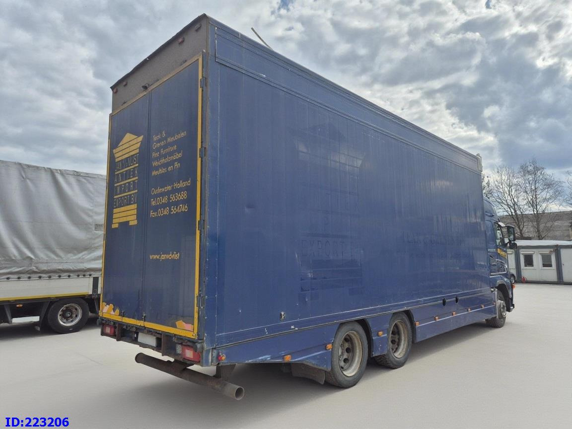 VOLVO FH12 420HP 6x2 - Camión isotérmico: foto 5 VOLVO FH12 420HP 6x2 - Camión isotérmico: foto 5