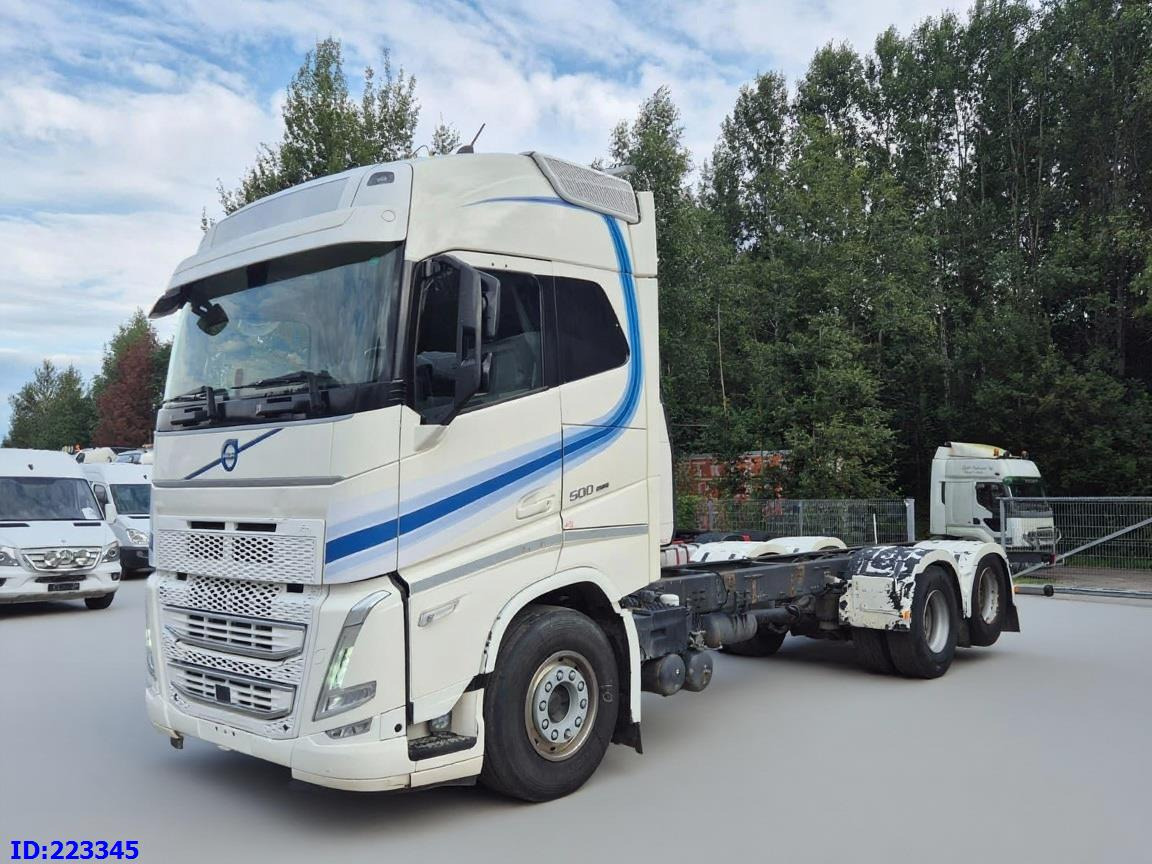 VOLVO FH13 500HP 6x2 10 tyre - New generation - Camión chasis: foto 2 VOLVO FH13 500HP 6x2 10 tyre - New generation - Camión chasis: foto 2