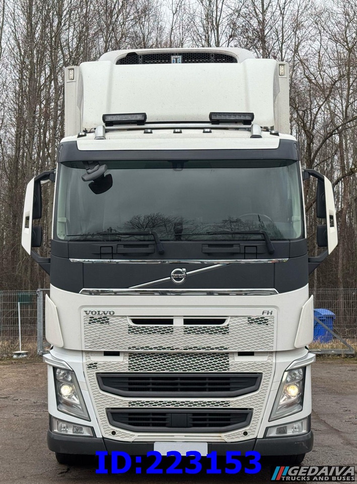 VOLVO FH13 540HP 6x2 FRC Thermoking - Camión frigorífico: foto 2 VOLVO FH13 540HP 6x2 FRC Thermoking - Camión frigorífico: foto 2