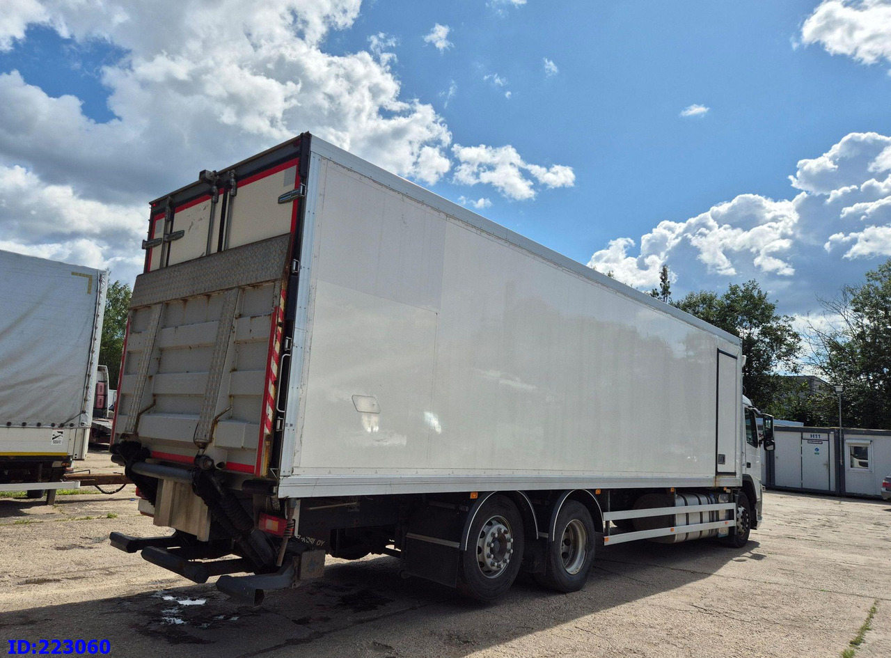 VOLVO FM 410HP - 6X2 - Euro5 -Steering axle - Camión frigorífico: foto 5 VOLVO FM 410HP - 6X2 - Euro5 -Steering axle - Camión frigorífico: foto 5