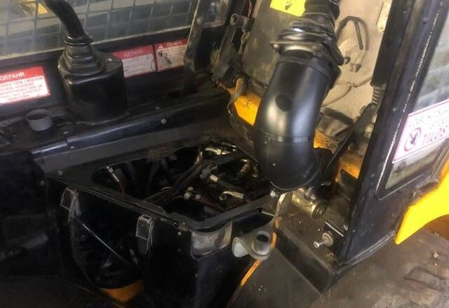 JCB Robot 170 - Minicargadora: foto 2 JCB Robot 170 - Minicargadora: foto 2