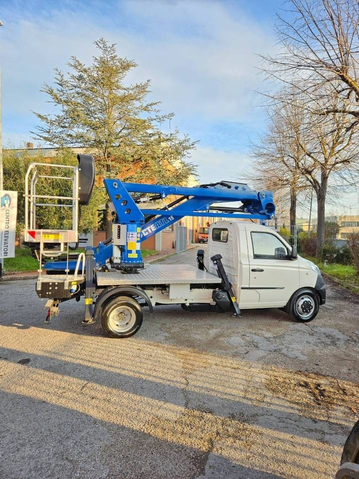 CTE ATL 15 - Camión con plataforma elevadora: foto 5 CTE ATL 15 - Camión con plataforma elevadora: foto 5