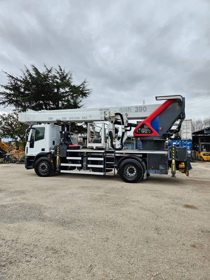 CTE CTE B LIFT 390 HR - Camión con plataforma elevadora: foto 1 CTE CTE B LIFT 390 HR - Camión con plataforma elevadora: foto 1