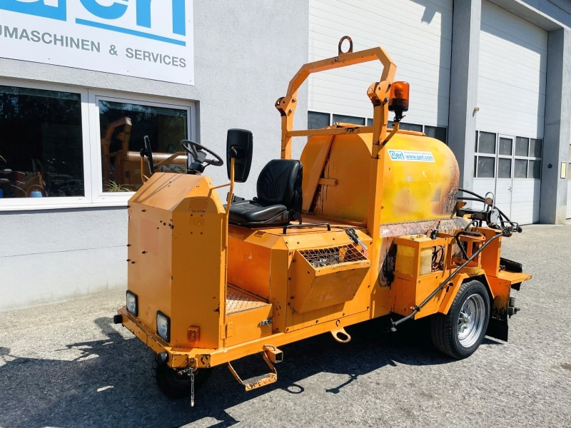 Strassmayr BMS600-3R (3831) - Cisterna de riego asfáltico: foto 4 Strassmayr BMS600-3R (3831) - Cisterna de riego asfáltico: foto 4