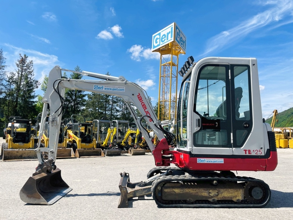 Takeuchi TB125 (4004) - Miniexcavadora: foto 1 Takeuchi TB125 (4004) - Miniexcavadora: foto 1