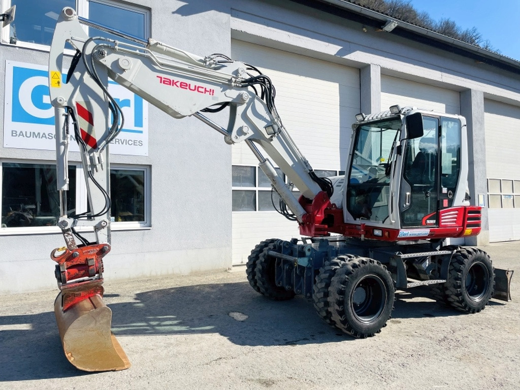 Takeuchi TB295W (3964) - Excavadora de ruedas: foto 5 Takeuchi TB295W (3964) - Excavadora de ruedas: foto 5