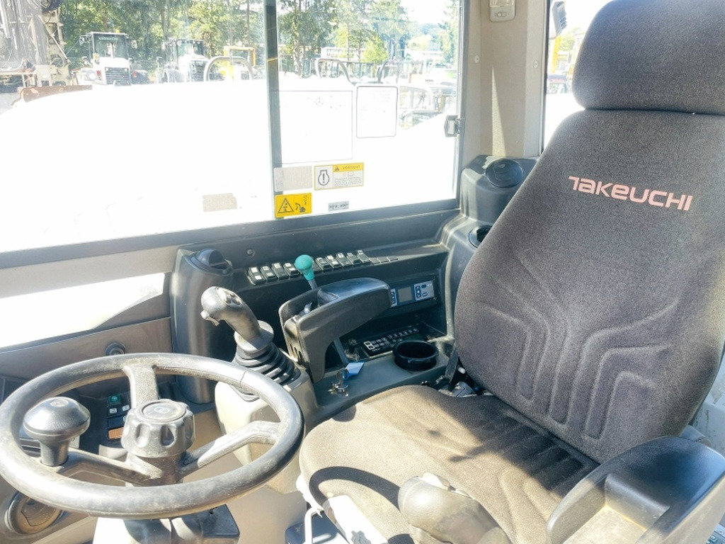 Takeuchi TB295W (4045) - Excavadora de ruedas: foto 5 Takeuchi TB295W (4045) - Excavadora de ruedas: foto 5