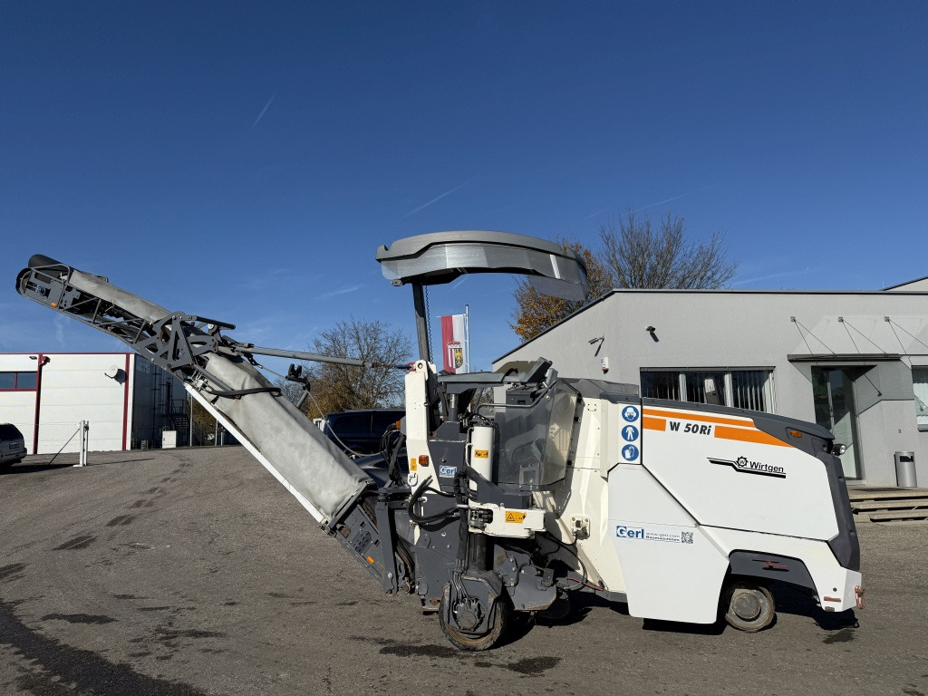 Wirtgen W 50 Ri (111751) - Fresadora en frío: foto 4 Wirtgen W 50 Ri (111751) - Fresadora en frío: foto 4