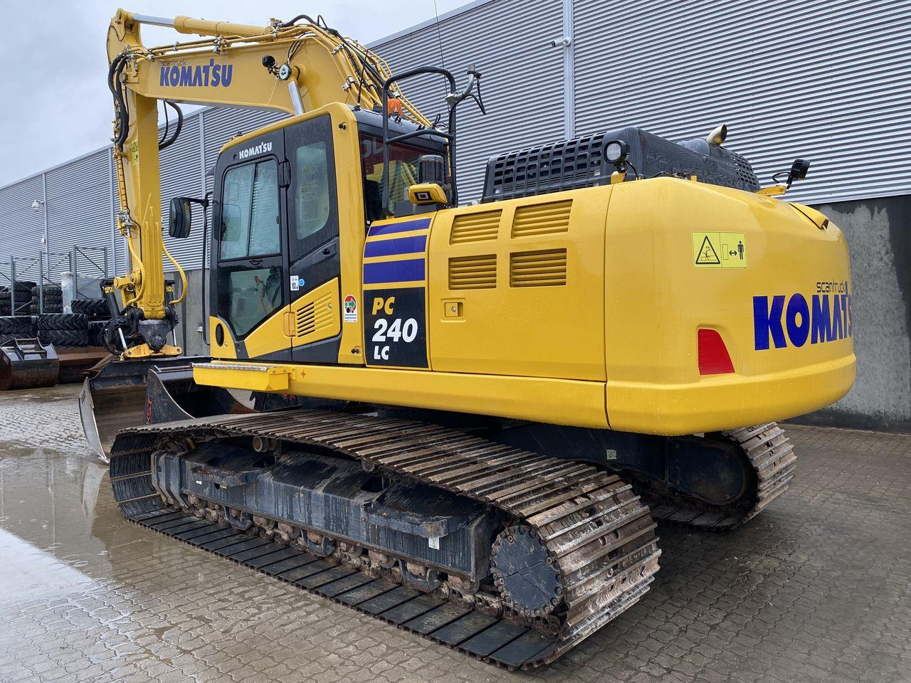Komatsu PC240LC-11EO - Excavadora de cadenas: foto 2 Komatsu PC240LC-11EO - Excavadora de cadenas: foto 2