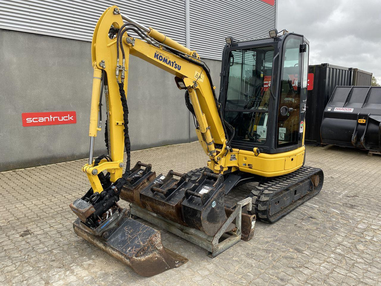 Komatsu PC26MR-3 - Miniexcavadora: foto 1 Komatsu PC26MR-3 - Miniexcavadora: foto 1