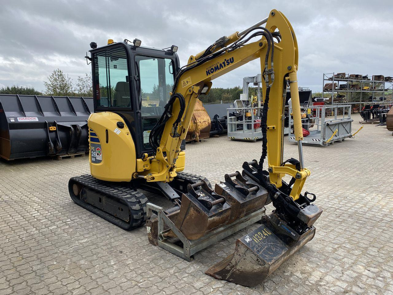 Komatsu PC26MR-3 - Miniexcavadora: foto 5 Komatsu PC26MR-3 - Miniexcavadora: foto 5