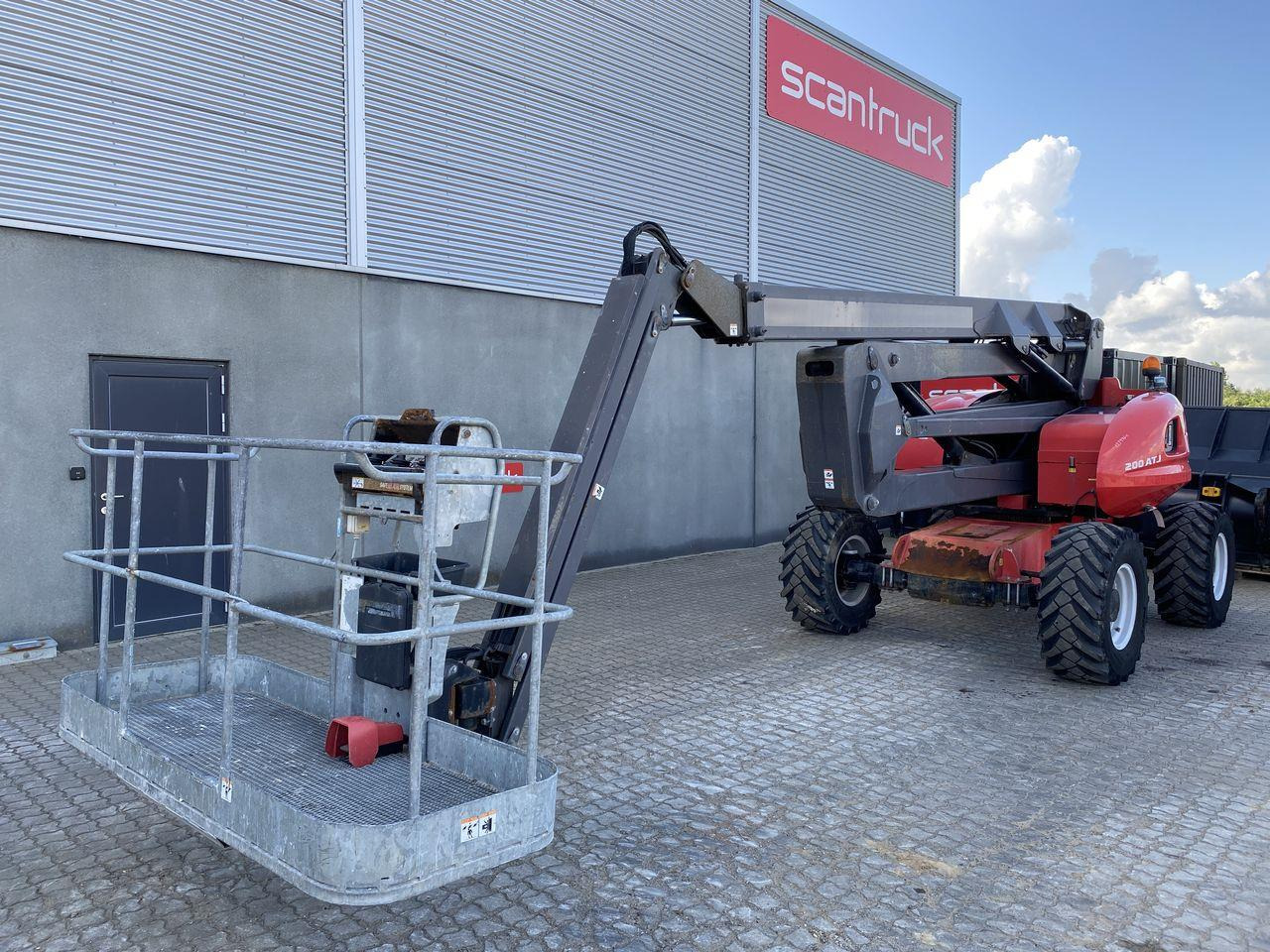 Manitou 200ATJ RC - Plataforma articulada: foto 1 Manitou 200ATJ RC - Plataforma articulada: foto 1