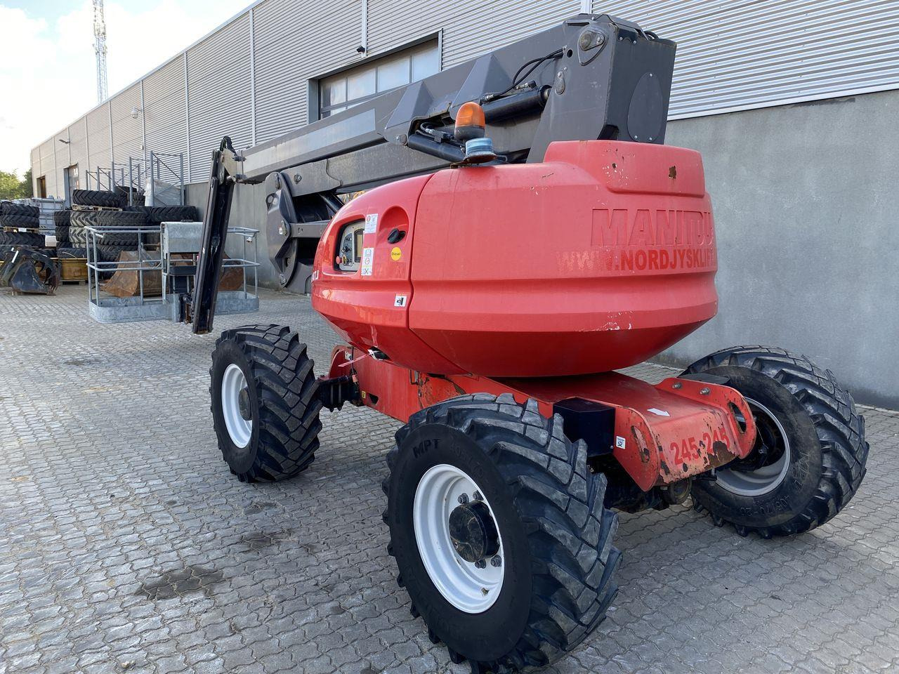 Manitou 200ATJ RC - Plataforma articulada: foto 2 Manitou 200ATJ RC - Plataforma articulada: foto 2