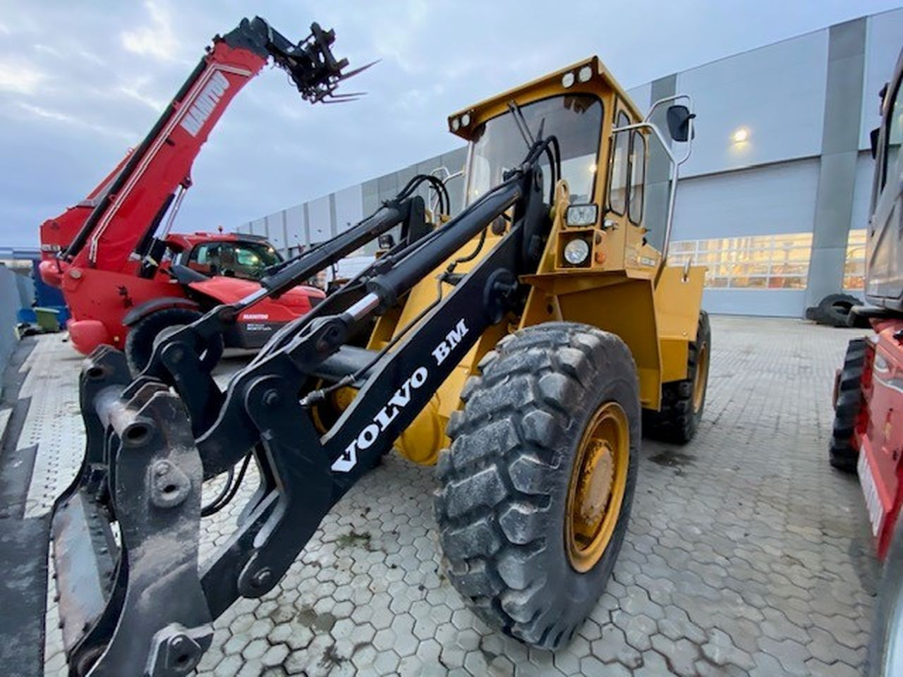 Volvo BM 4300 - Cargadora de ruedas: foto 3 Volvo BM 4300 - Cargadora de ruedas: foto 3