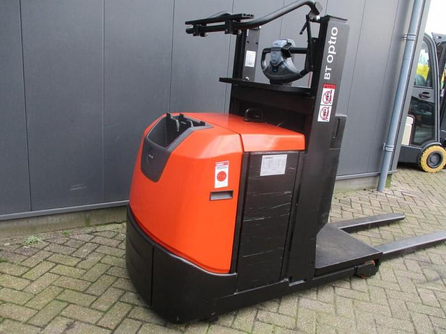 Toyota OSE 100W - Recoge pedidos: foto 3 Toyota OSE 100W - Recoge pedidos: foto 3