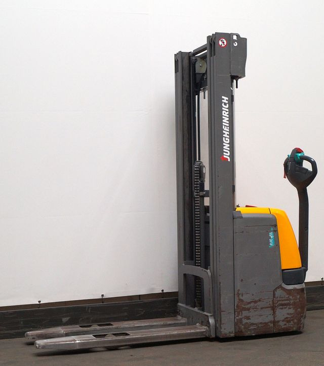 Jungheinrich EJC212 - Apilador: foto 1 Jungheinrich EJC212 - Apilador: foto 1