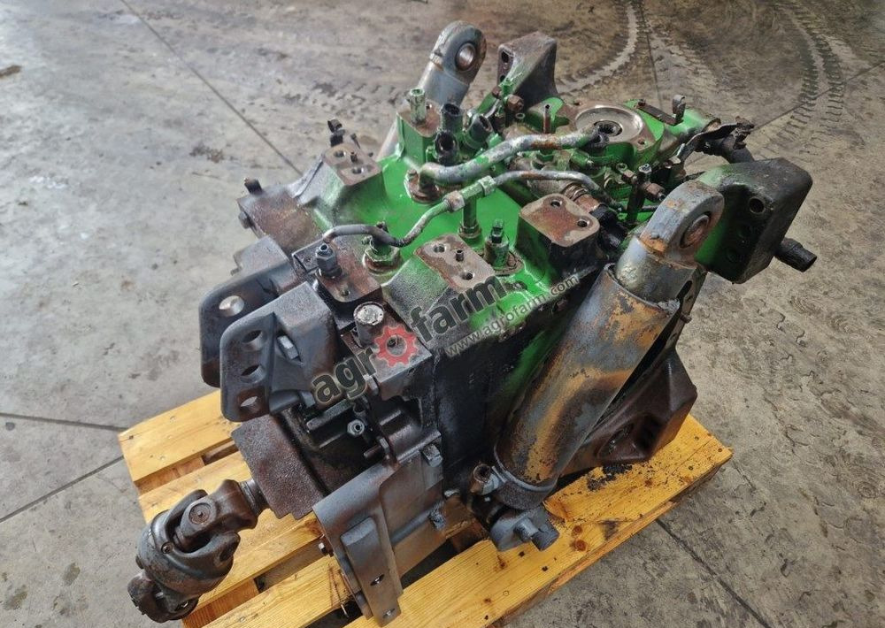 Tylny most John Deere 6195R - Caja de cambios: foto 2 Tylny most John Deere 6195R - Caja de cambios: foto 2