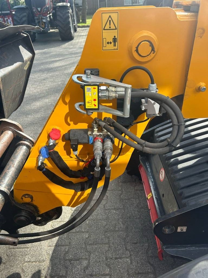 Manipulador telescópico Dieci Agri Farmer 28.7: foto 14 Manipulador telescópico Dieci Agri Farmer 28.7: foto 14