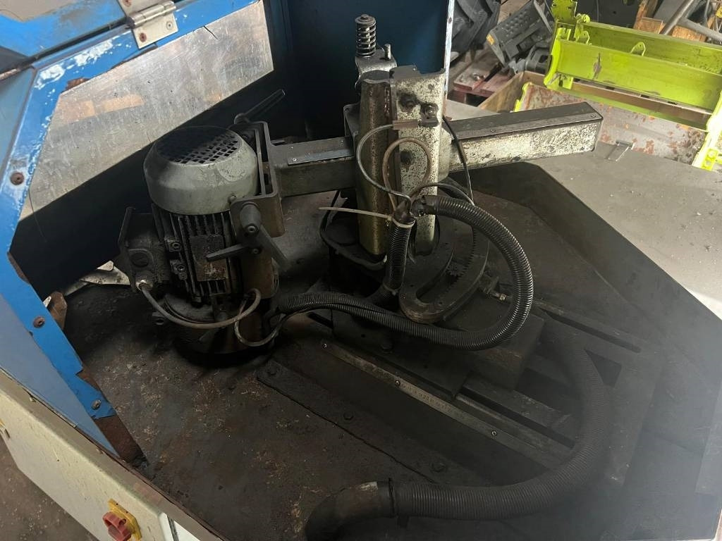 Duport Autogrind AG100 mes slijpmachine - Maquinaria industrial: foto 5 Duport Autogrind AG100 mes slijpmachine - Maquinaria industrial: foto 5