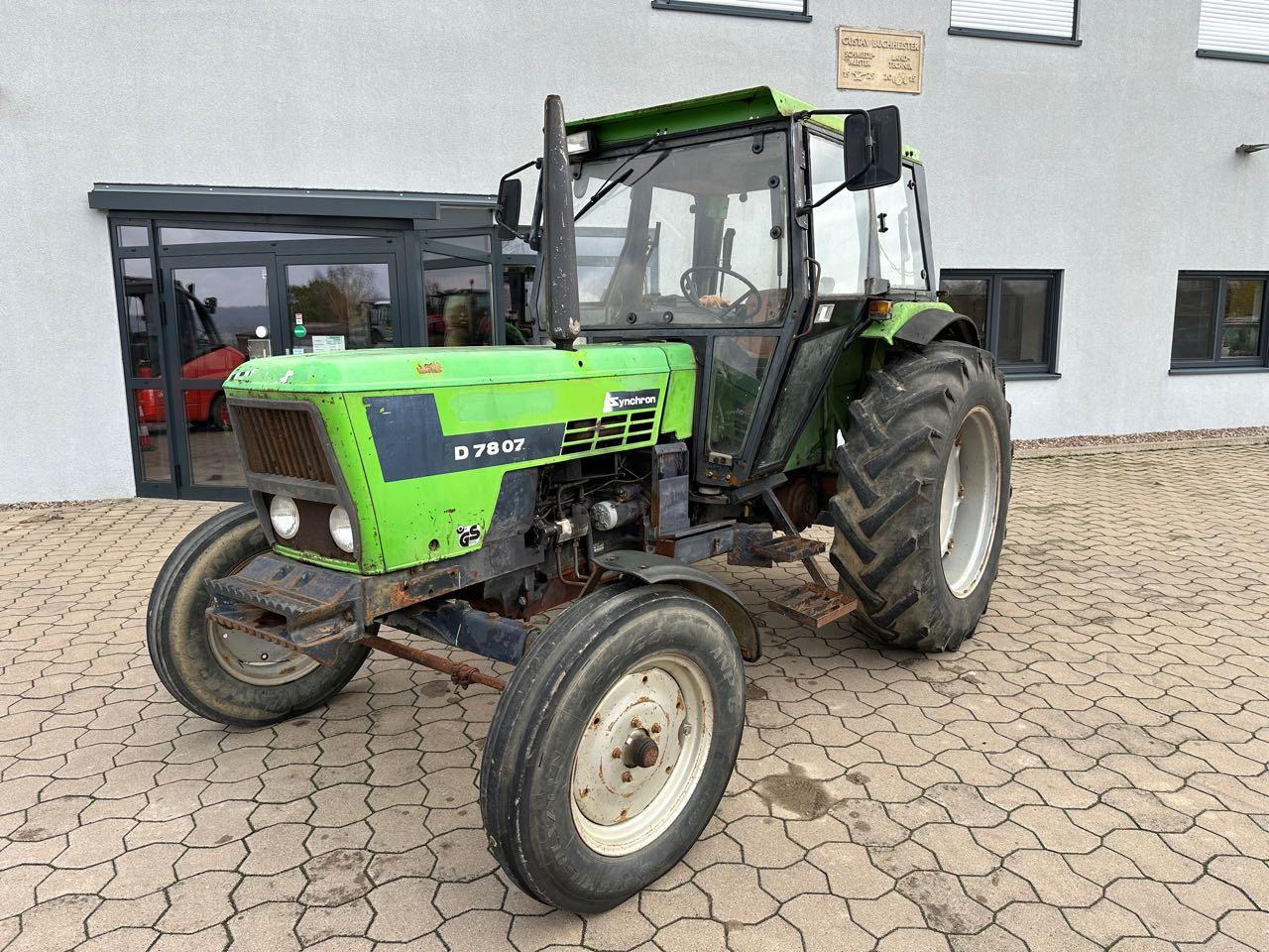 Deutz-Fahr D7807 Synchron - Tractor: foto 2 Deutz-Fahr D7807 Synchron - Tractor: foto 2