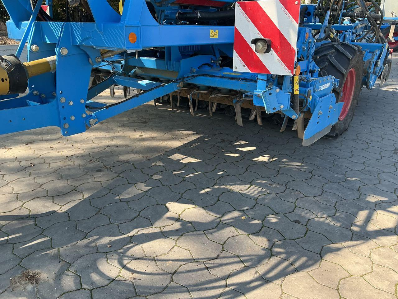 Lemken Compact Solitair 9/300 Z - Combinado de siembra: foto 3 Lemken Compact Solitair 9/300 Z - Combinado de siembra: foto 3