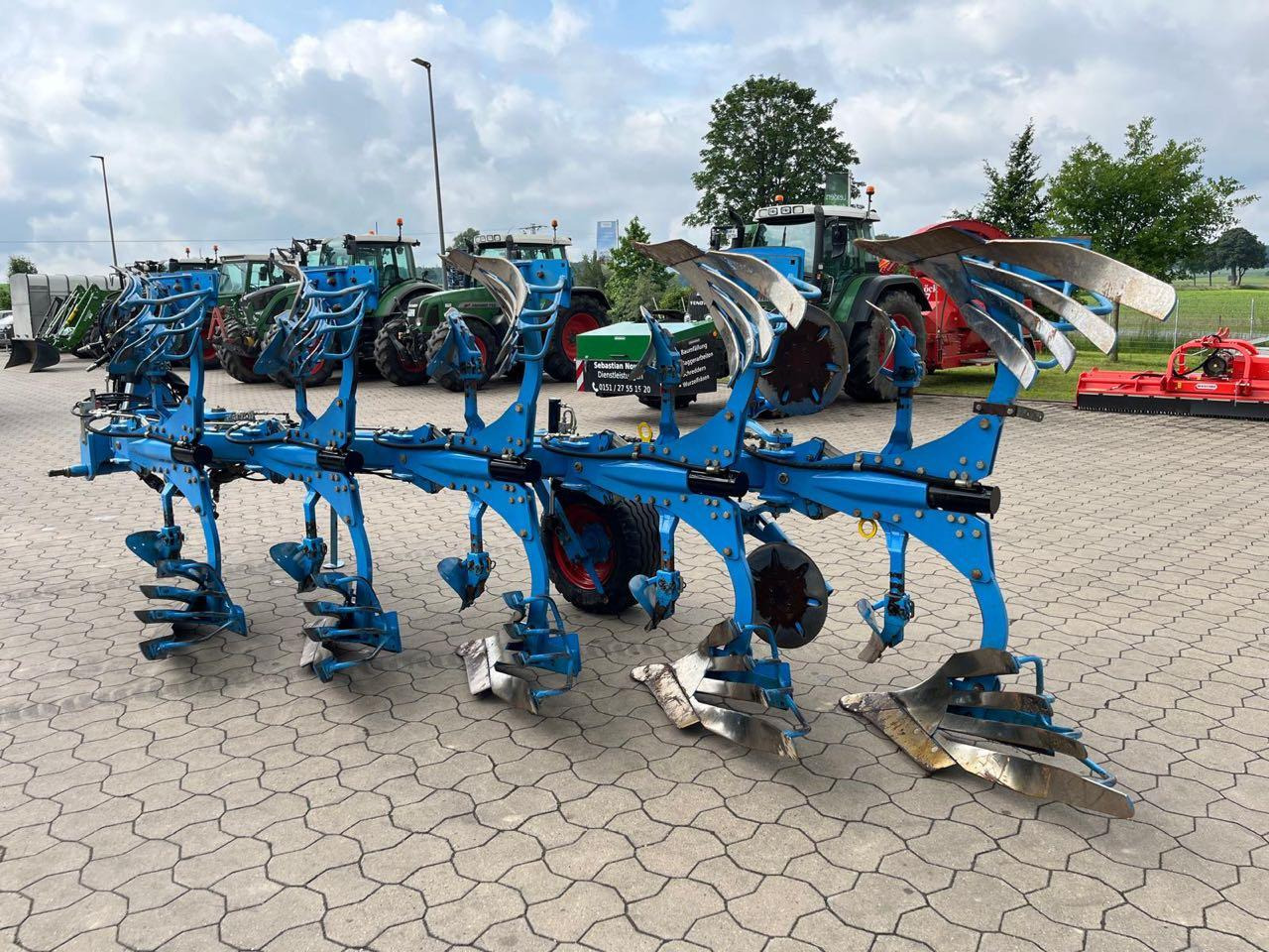 Lemken Juwel 8 V T 5 L 90 TurnControl - Arado: foto 4 Lemken Juwel 8 V T 5 L 90 TurnControl - Arado: foto 4