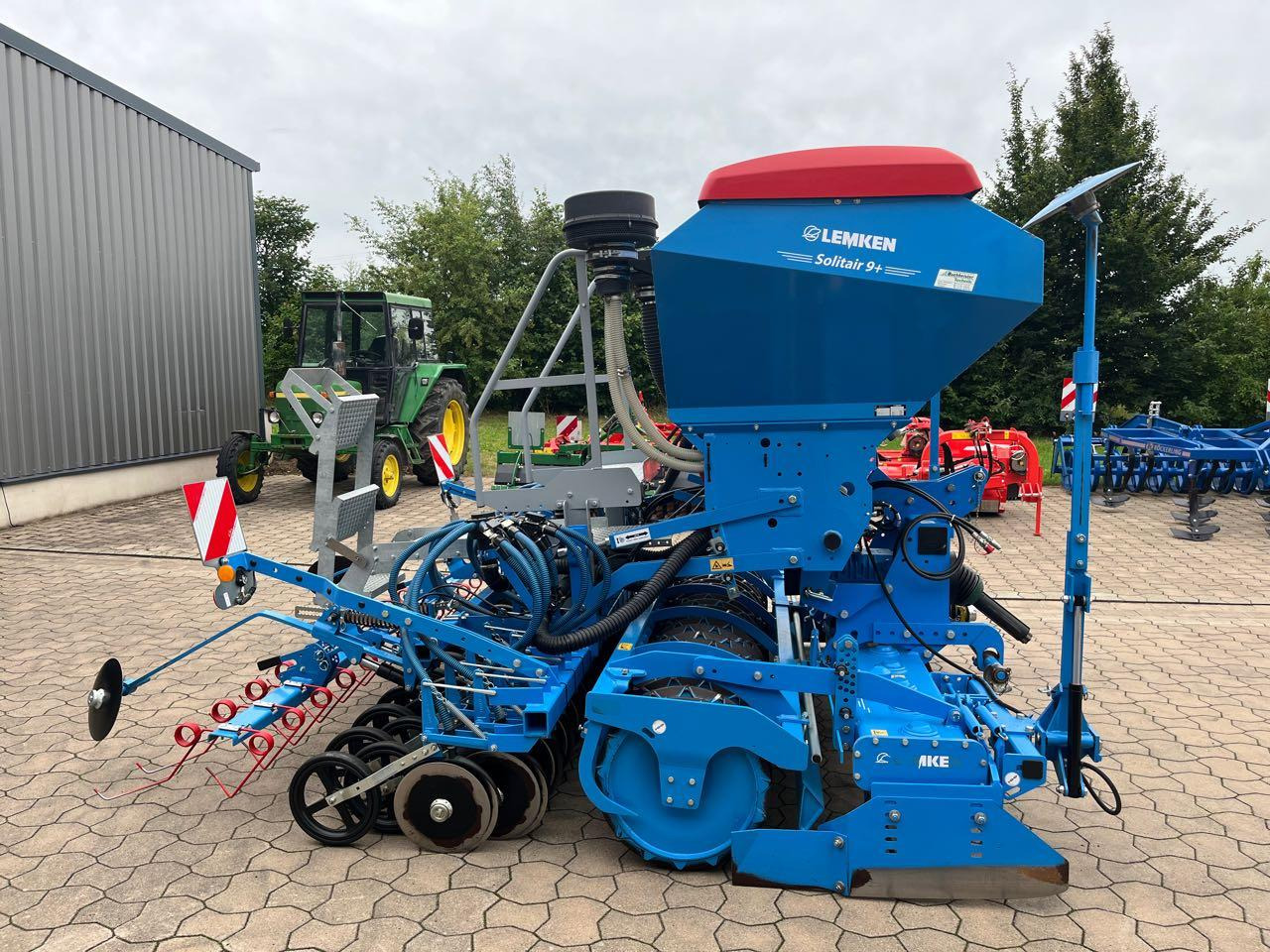 Lemken Zirkon 12 / Solitär 9-300 - Combinado de siembra: foto 3 Lemken Zirkon 12 / Solitär 9-300 - Combinado de siembra: foto 3