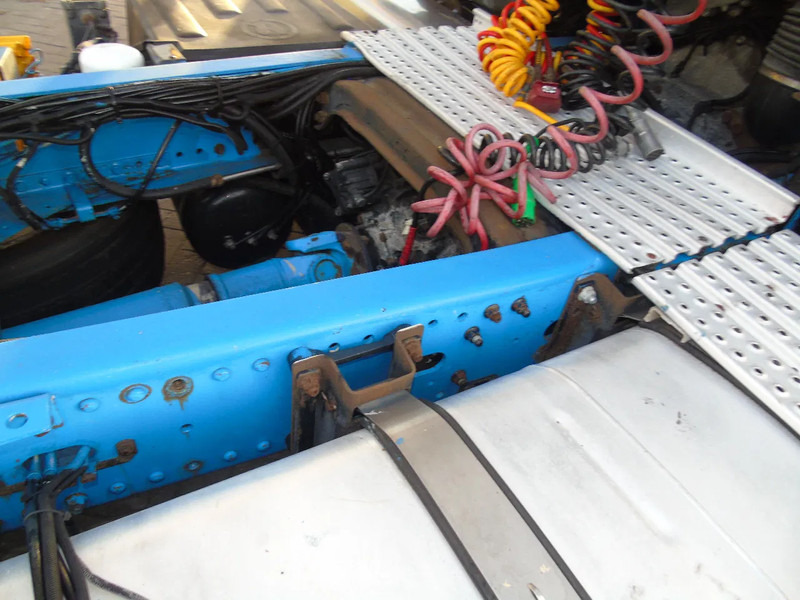 Cabeza tractora MAN TGA 18.400 + mega + manual + SPOILER: foto 11 Cabeza tractora MAN TGA 18.400 + mega + manual + SPOILER: foto 11