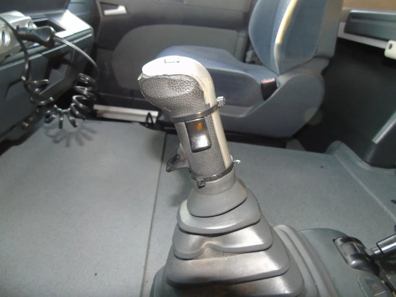 Cabeza tractora MAN TGA 18.400 + mega + manual + SPOILER: foto 6 Cabeza tractora MAN TGA 18.400 + mega + manual + SPOILER: foto 6