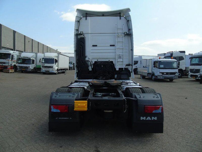 MAN TGX 18.460 + EURO 6 + RETARDER + 5X IN STOCK - Cabeza tractora: foto 4 MAN TGX 18.460 + EURO 6 + RETARDER + 5X IN STOCK - Cabeza tractora: foto 4